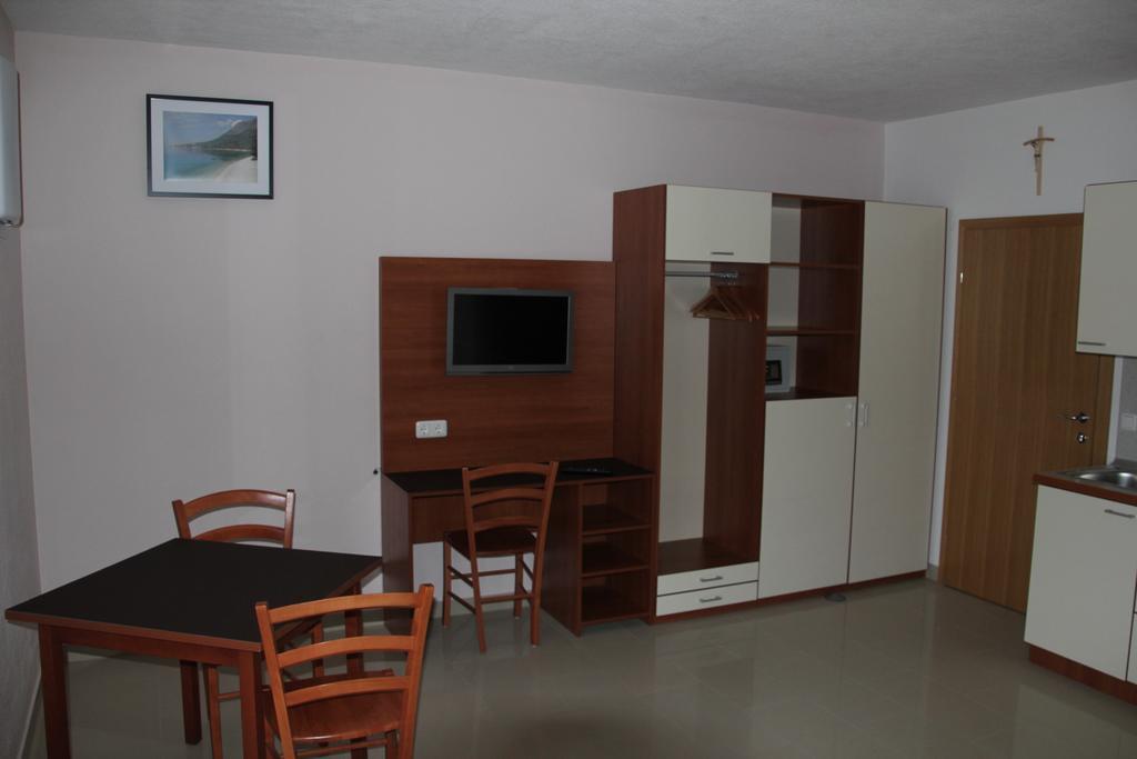 Apartments Strandburg Kroatien Živogošće 外观 照片